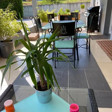 Apartament De La Vallee