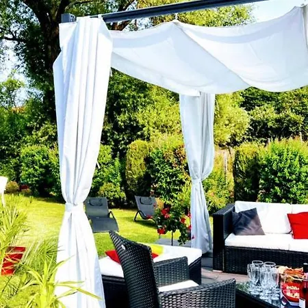 De La Vallee Dambach