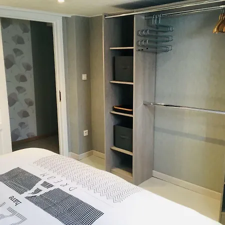 De La Vallee Apartament