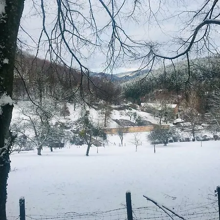 Апартаменты De La Vallee *