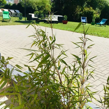 Apartament De La Vallee *