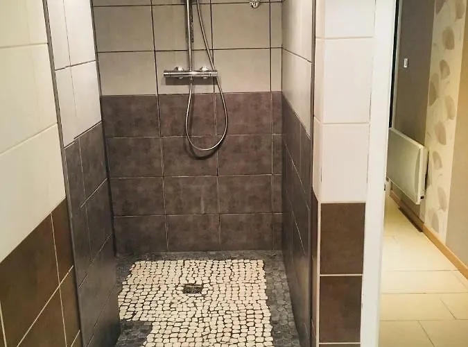 De La Vallee דירה Dambach